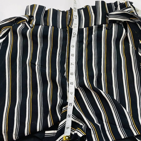 Lush High Waisted Paperbag Striped Shorts - Picture 8 of 9